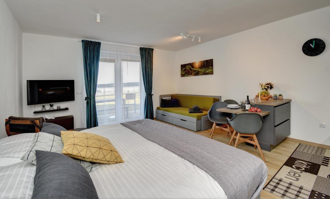 Apartman Lipno - Dve Zatoky Frymburk Dış mekan fotoğraf